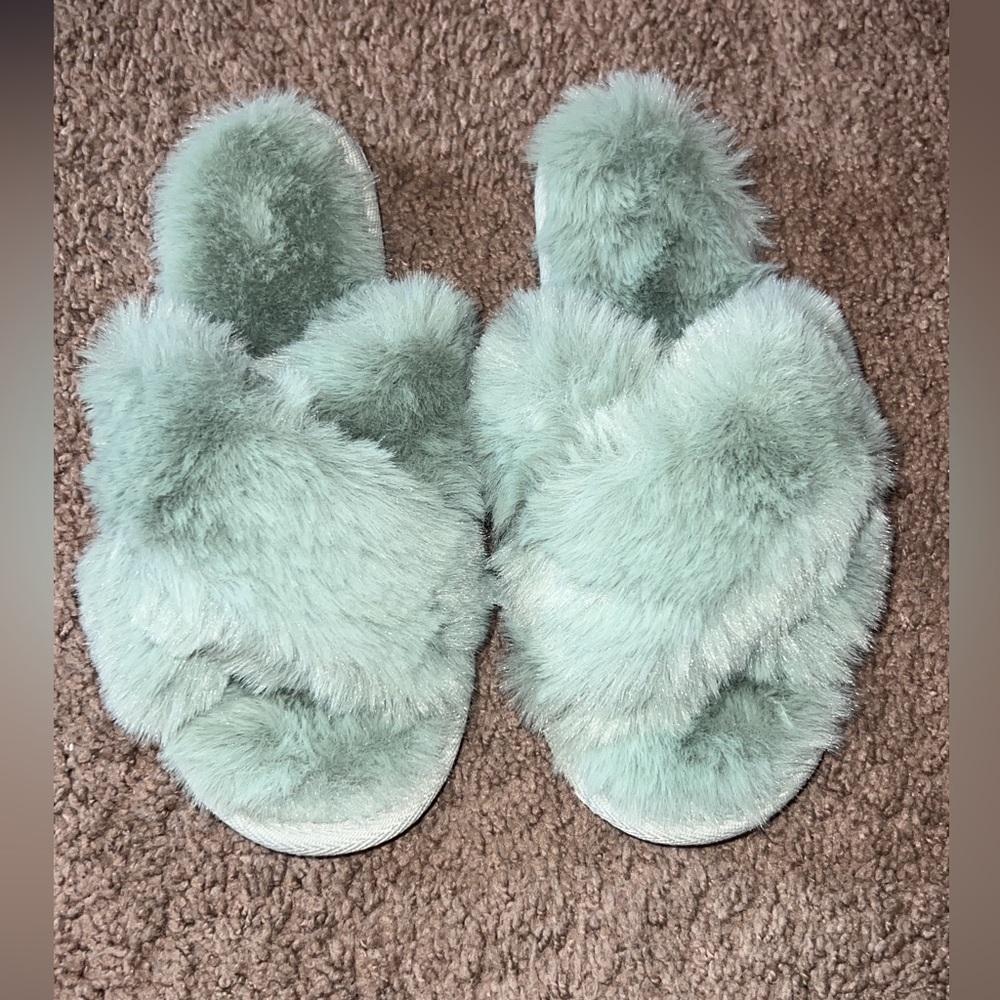 Lauren Conrad slippers NWOT